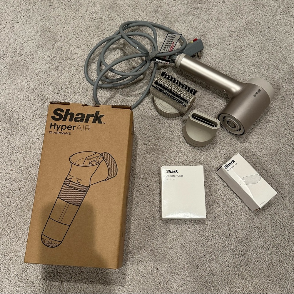 Shark Hyper Air Bundle
